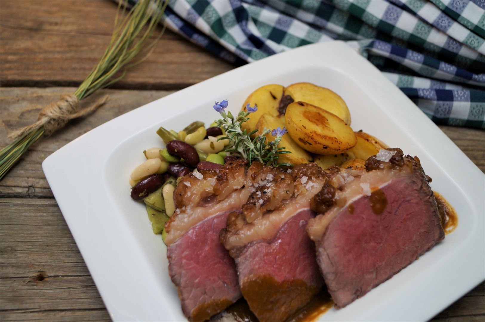 Roastbeef für 2 Pers | Rotwein-Jus ohne Beilagen – Bild 2