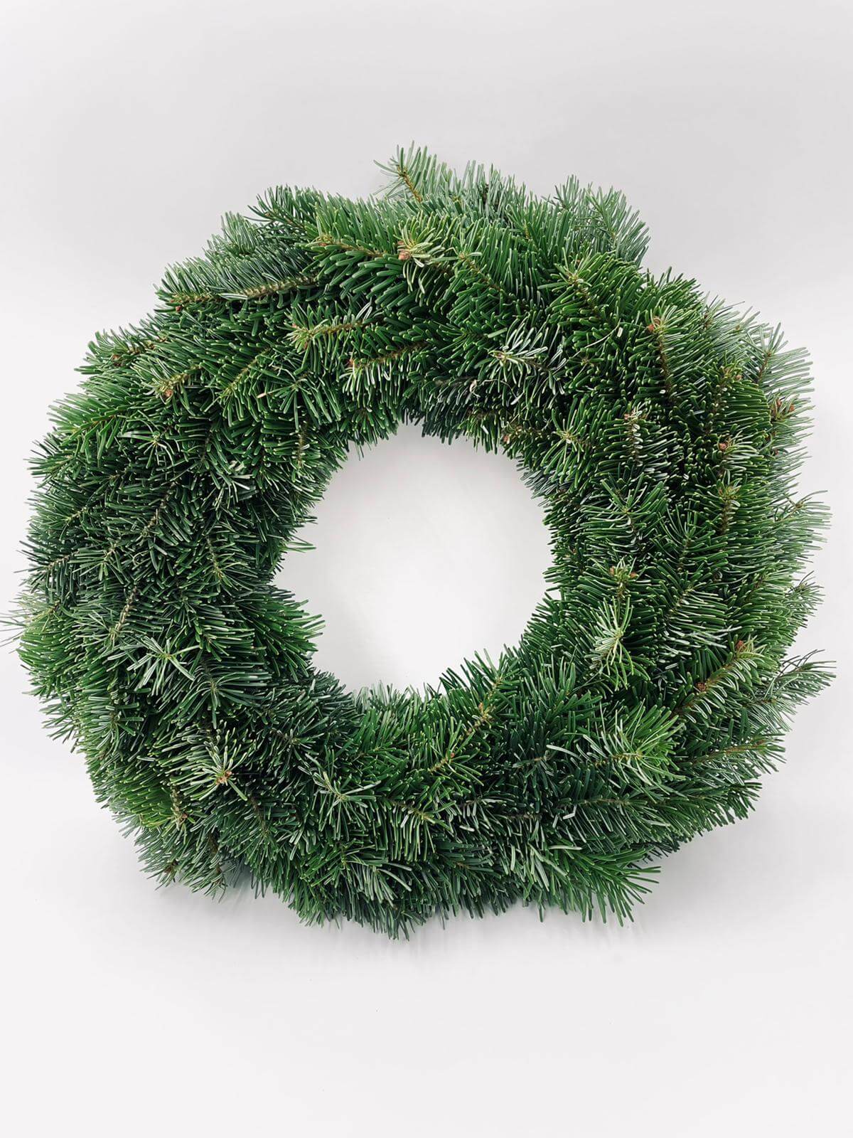 Adventskranz aus Nordmanntanne