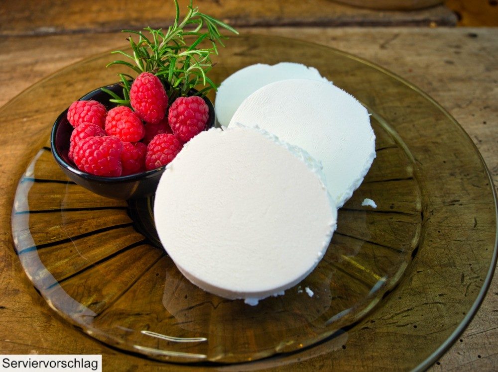 Ziegenfrischkäserolle natur