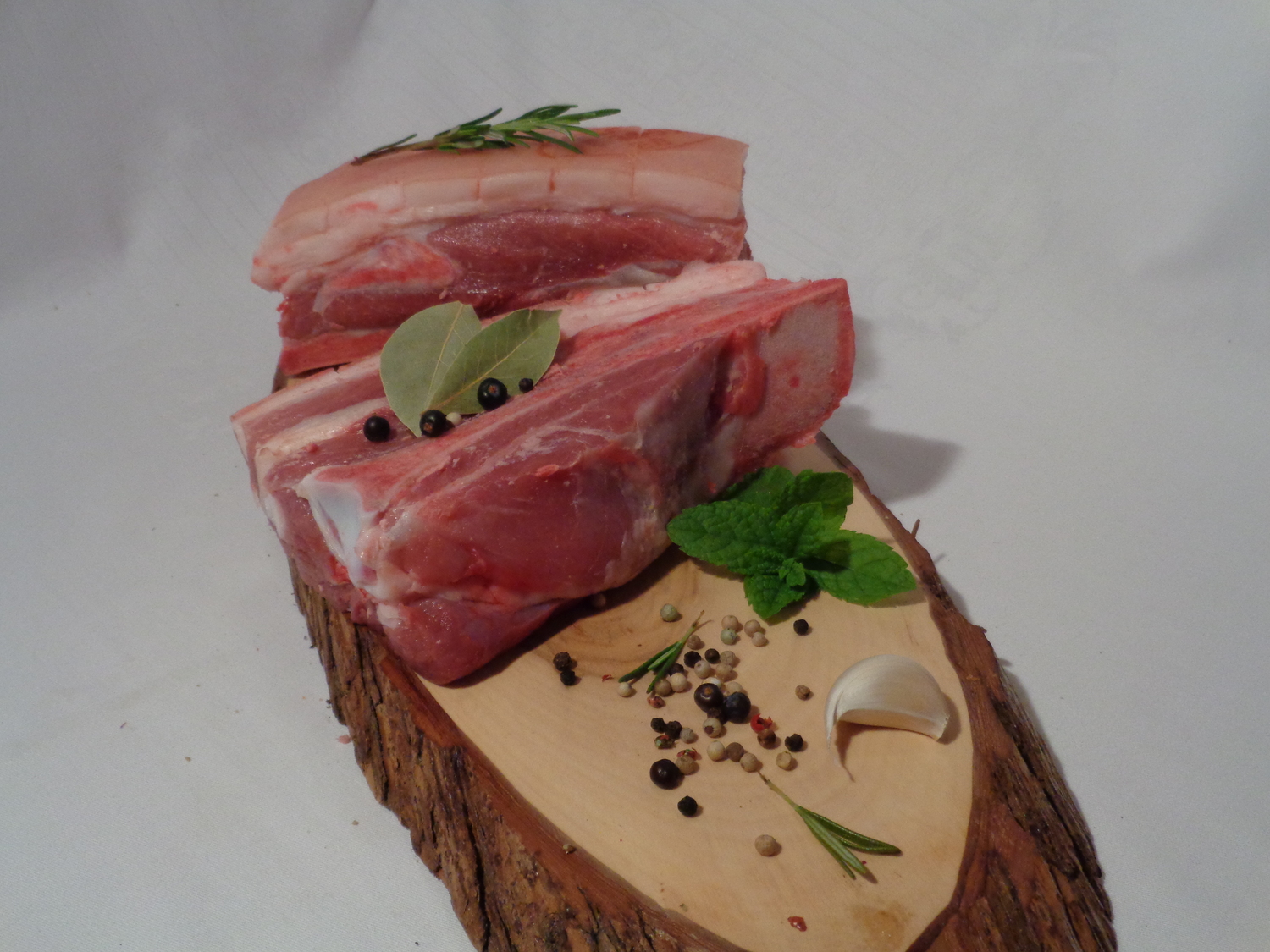 1/2 Schäufelchen mit Schwarte, gepökelt