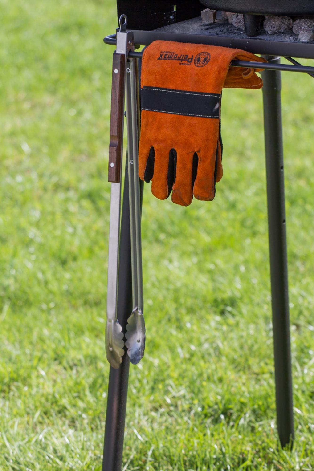 Petromax Grill- und Kohlenzange groß – Bild 7